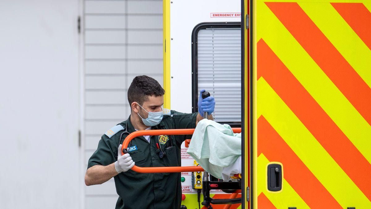 Понад 9 тисяч нових хворих: в Україні продовжує погіршуватись ситуація з COVID-19 - Головні новини - Новини Здоров’я Понад 9 тисяч нових хворих: в Україні продовжує погіршуватись ситуація з COVID-19 - Головні новини - Новини Здоров’я