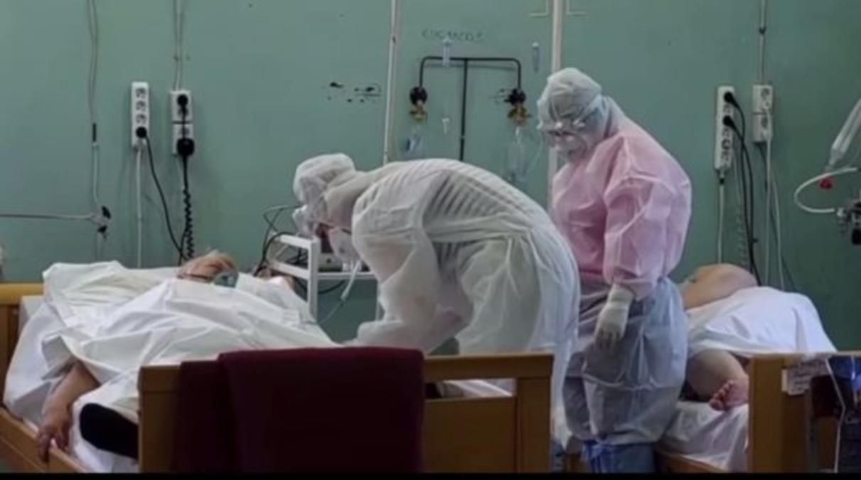 Хворим бракує місць, тіла лежать у коридорі: моторошне відео з COVID-лікарні у Мелітополі - Новини Мелітополя - Новини Здоров’я