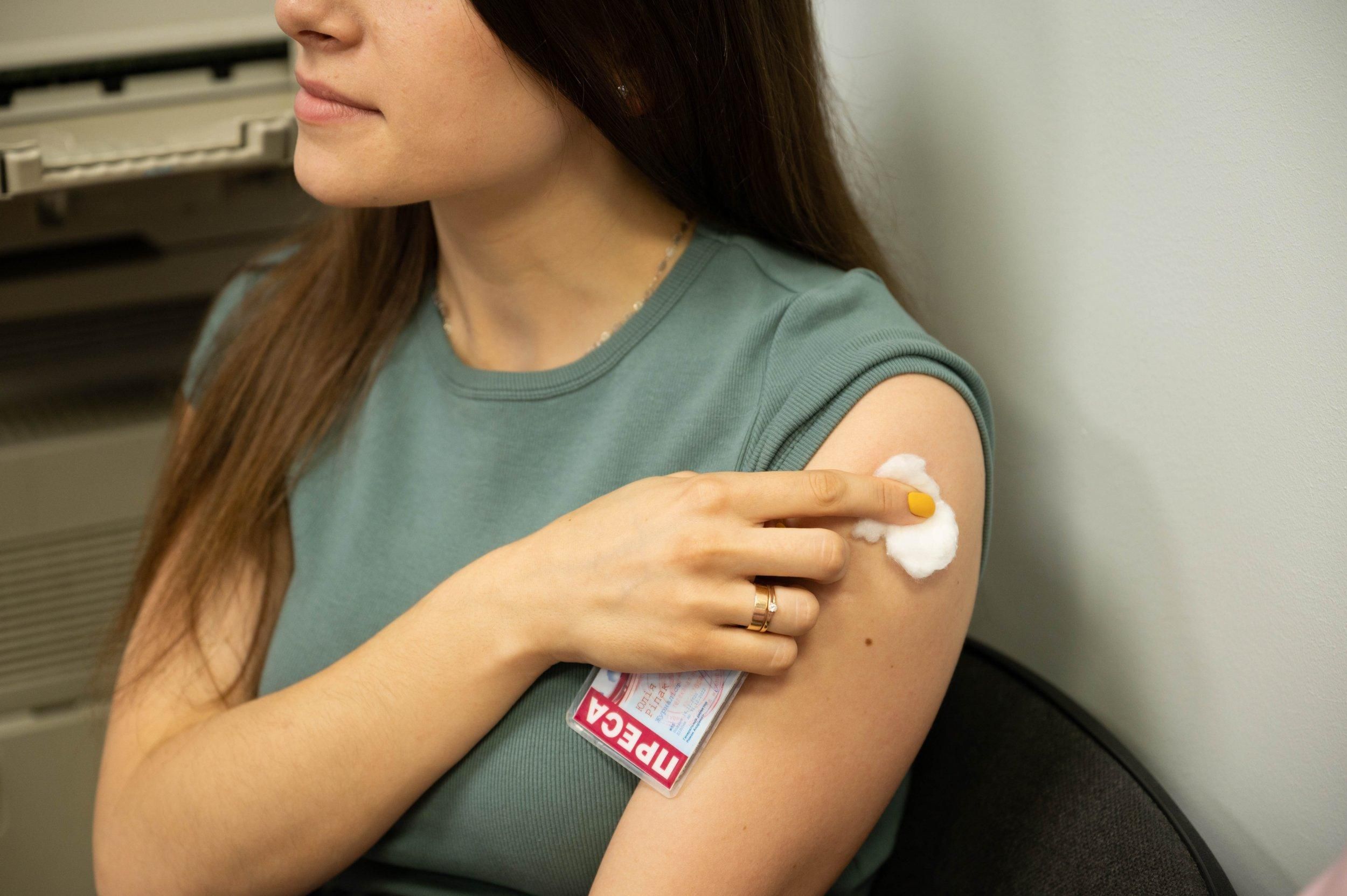 В Україні зробили понад 14 мільйонів COVID-щеплень: детальна статистика - Новини Здоров’я В Україні зробили понад 14 мільйонів COVID-щеплень: детальна статистика - Новини Здоров’я