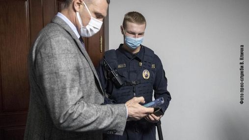 Депутатів Київради почали пускати на засідання лише за сертифікатом вакцинації