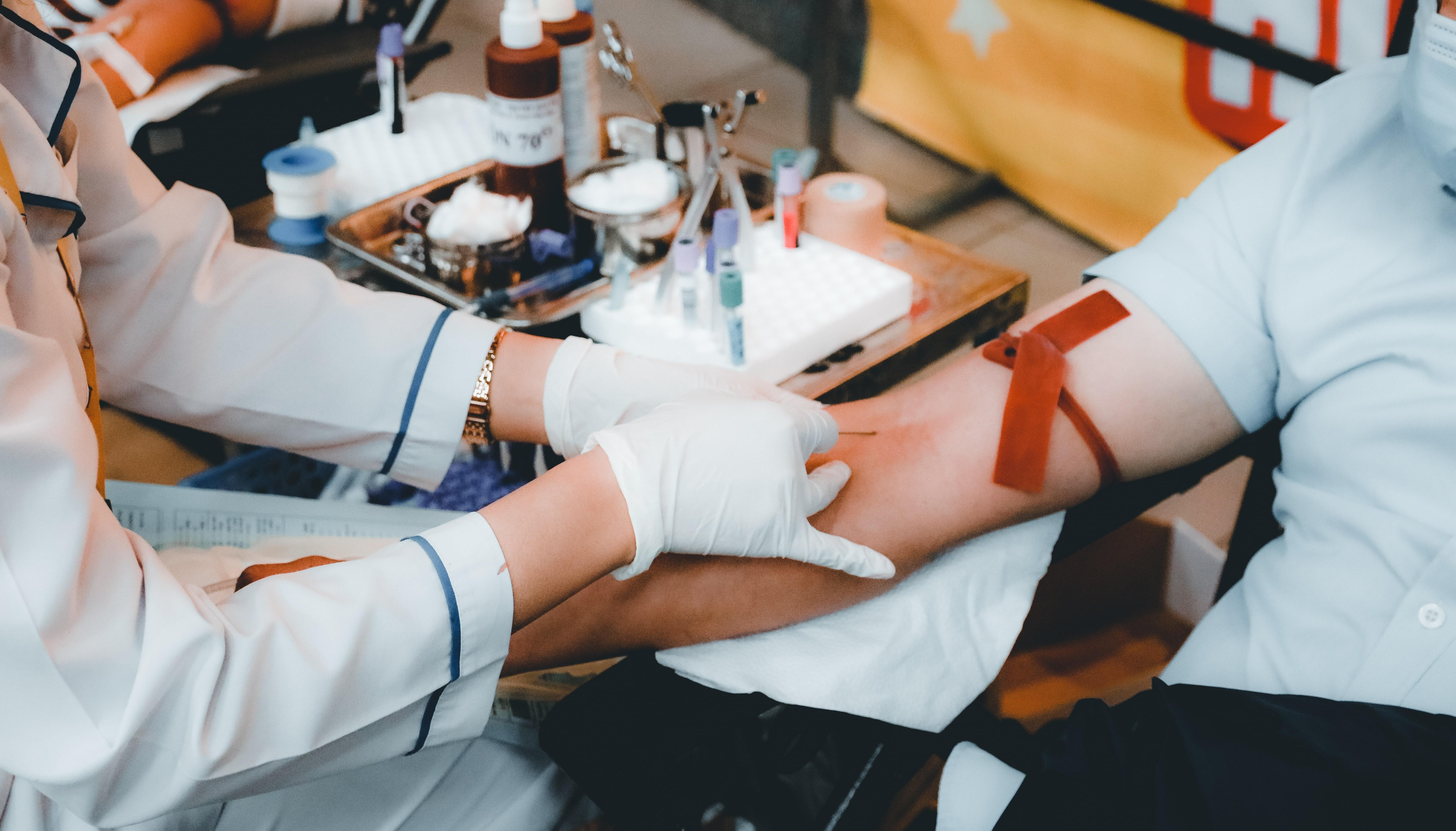 Последствия COVID-19: в Чернигове не хватает доноров крови