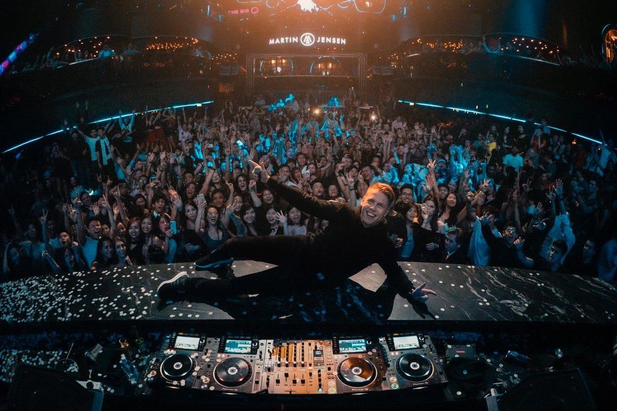 Інфікований штамом Омікрон данець відвідав кількатисячий концерт - Новини Здоров’я Інфікований штамом Омікрон данець відвідав кількатисячий концерт - Новини Здоров’я