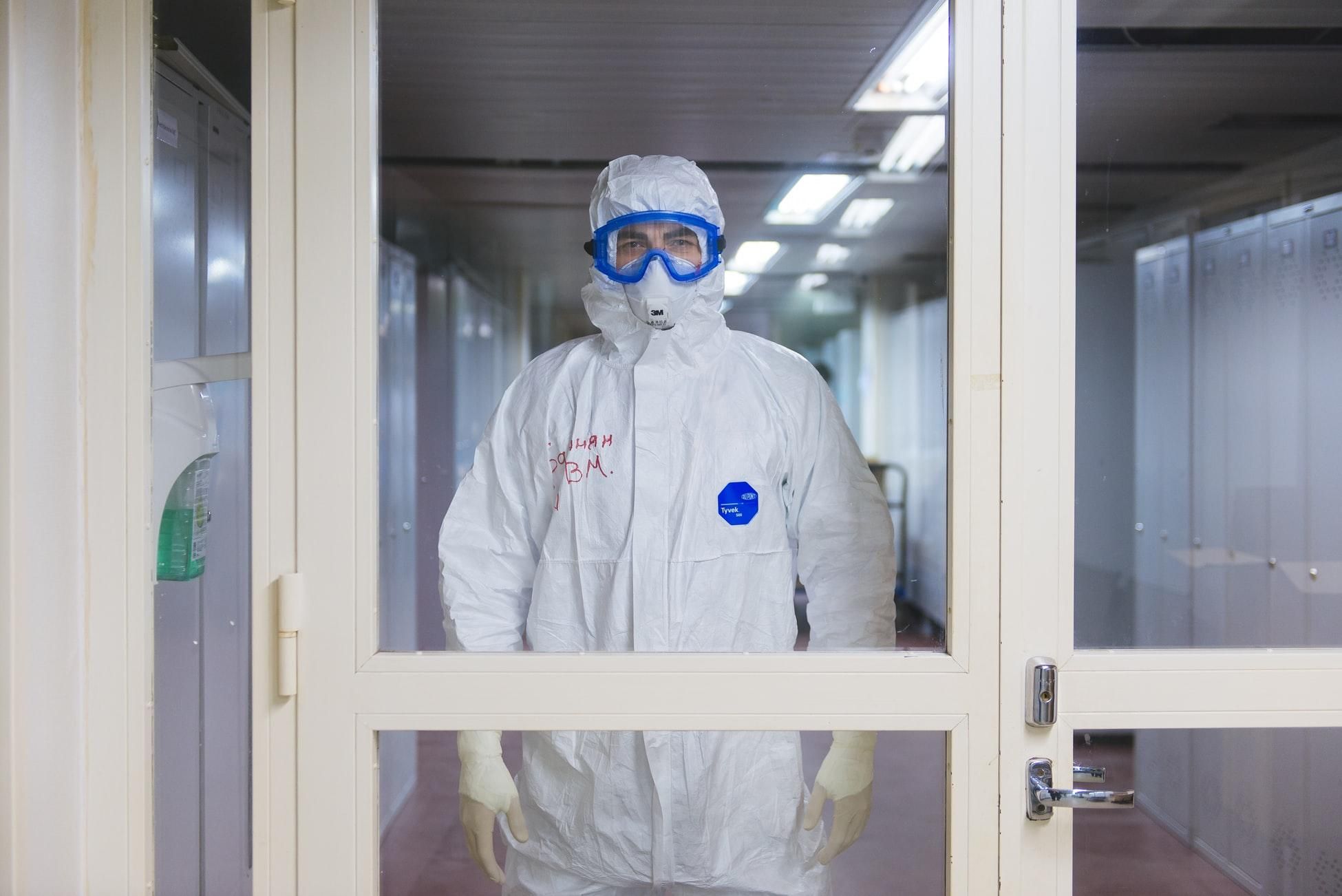 Омікрон в Росії: у двох пасажирів з ПАР виявили коронавірус - Новини Здоров’я