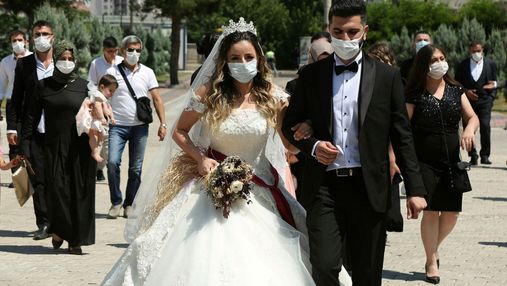 В Турции перед бракосочетанием пары будут проходить тест на смертельную болезнь