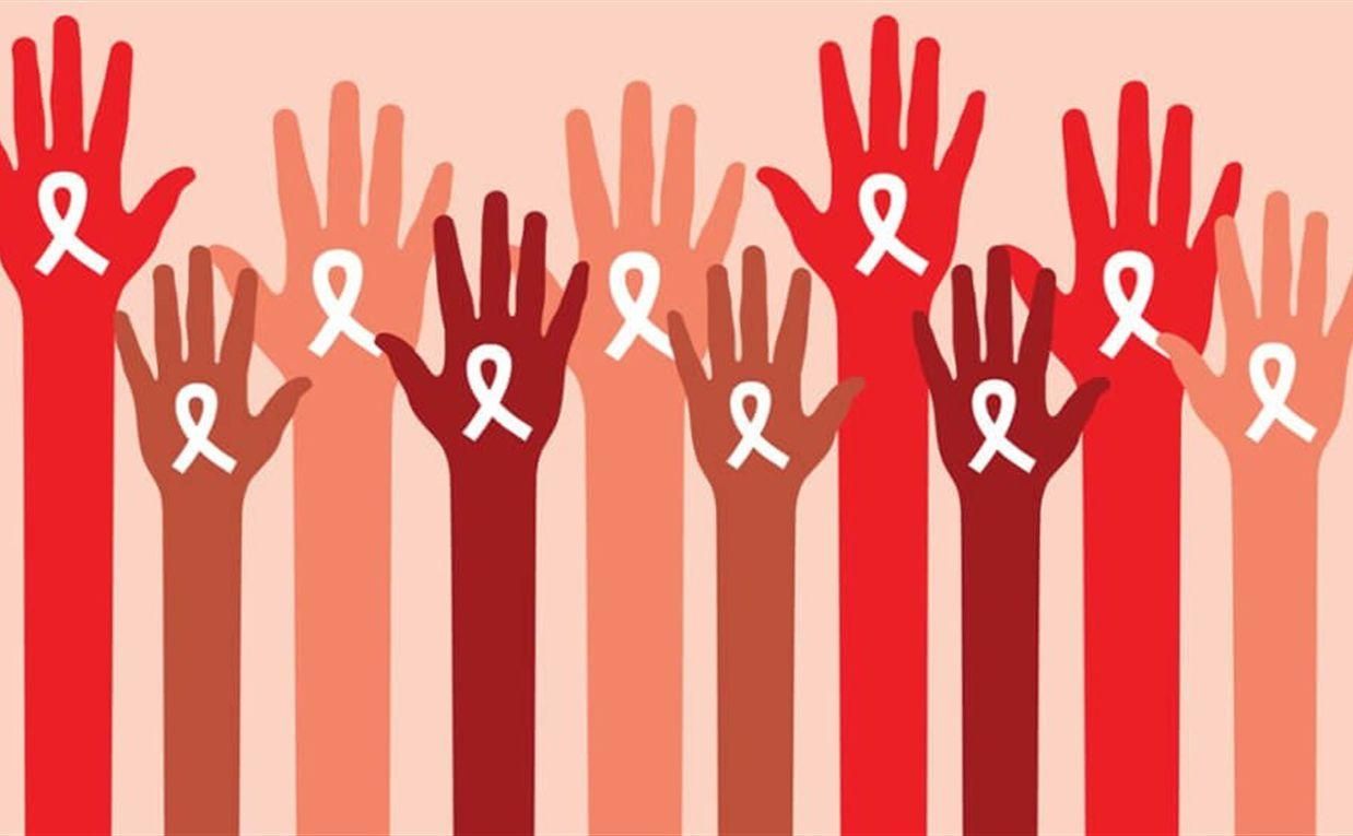 Люди з ВІЛ не можуть мати дітей та вкриваються плямами: спростовуємо ці та інші вигадки - Новини Здоров’я