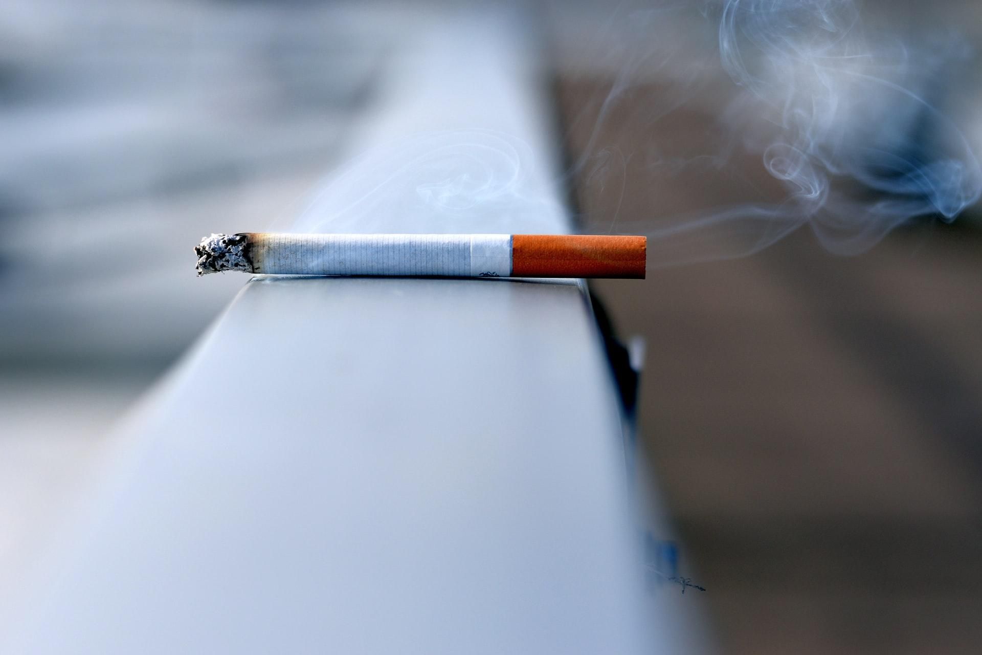 Как курение родителей влияет на риск появления этой привычки у детей