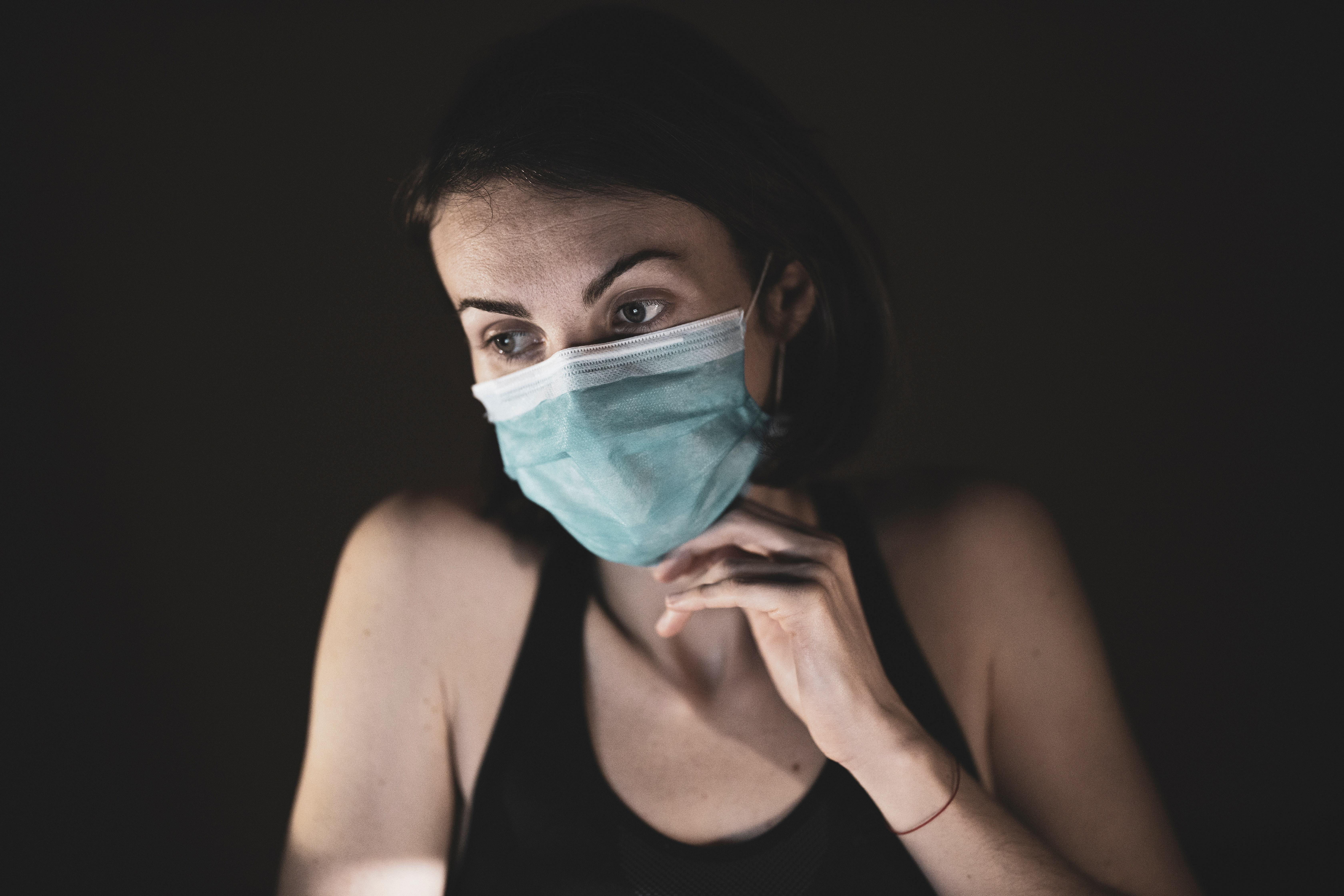 Беременная женщина в Израиле одновременно заболела гриппом и COVID-19