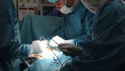 Зеленский подписал документ, который упрощает процедуру трансплантаций в Украине