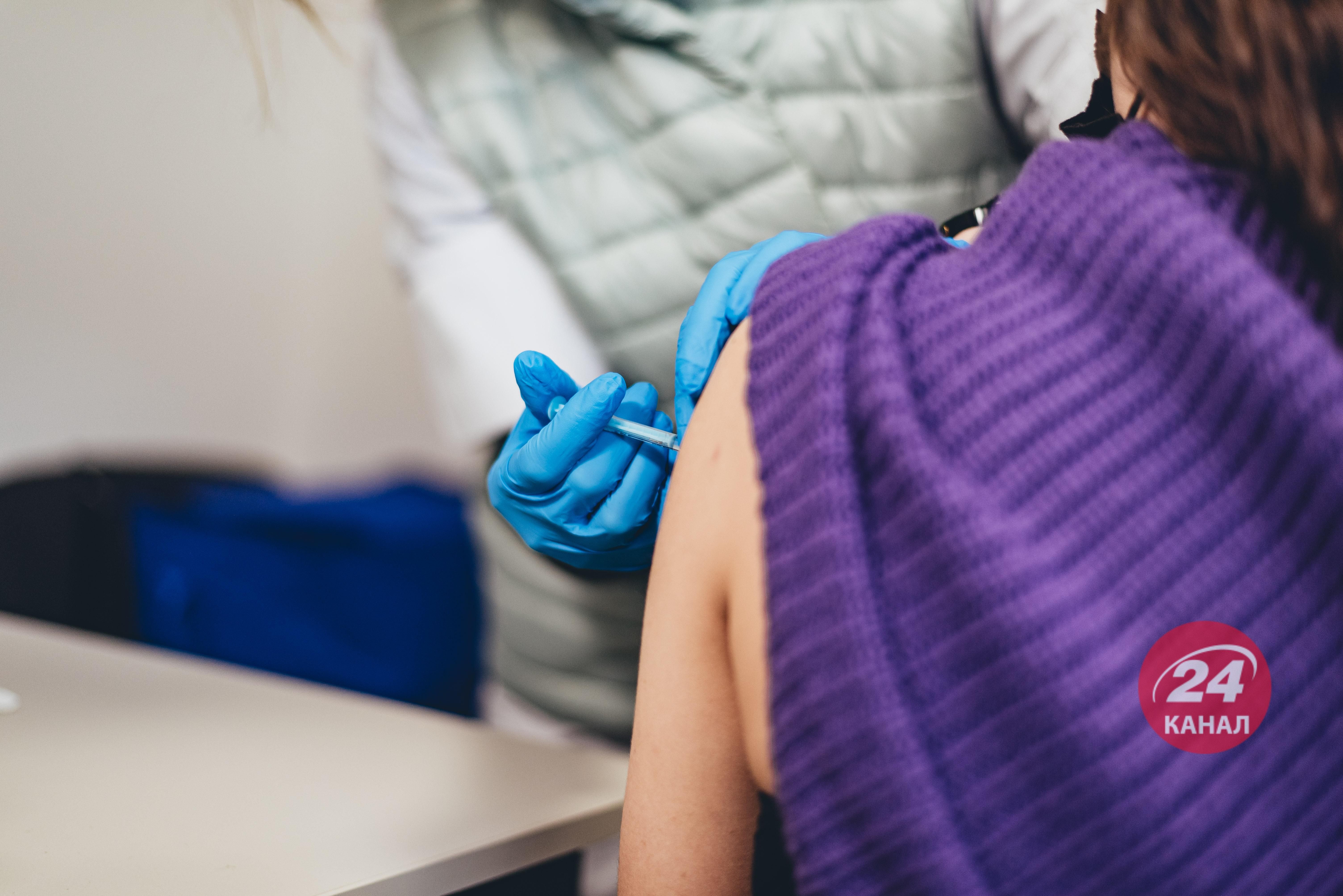 Это слухи, – врач сделала заявление о бустерной дозе в Украине Это слухи, – врач сделала заявление о бустерной дозе в Украине