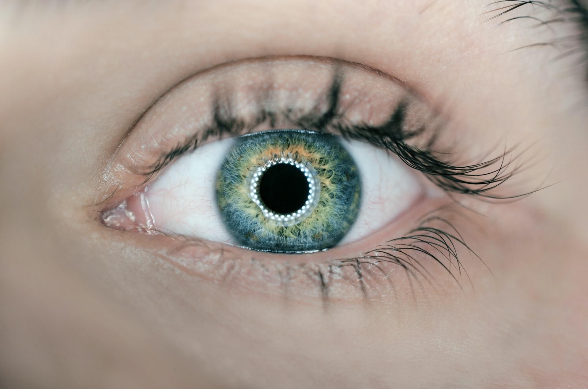 Очі людини можуть вказувати на ризик передчасної смерті - Новини Здоров’я
