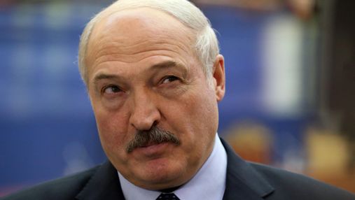 "Перенес на ногах", – Лукашенко заявил, что переболел Омикроном
