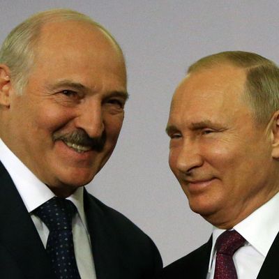 Лукашенко будет зависимым от Киева, а не Москвы, – Фейгин