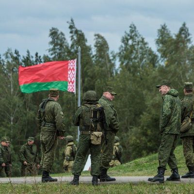 Російські війська розташувалися за 5 – 10 кілометрів від кордону України та Білорусі