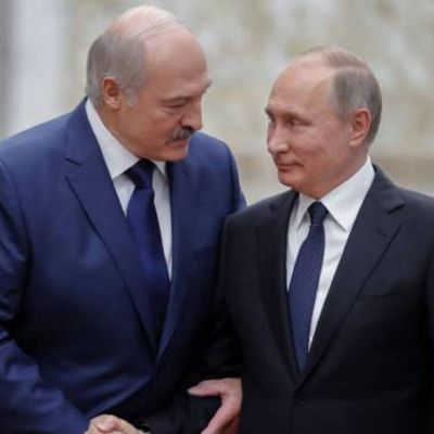 Лукашенко поскаржився Путіну на авіацію НАТО та вимагає дзеркальних заходів