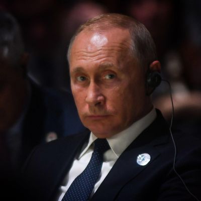 Путин нашел страну, которая выполняет роль слуги