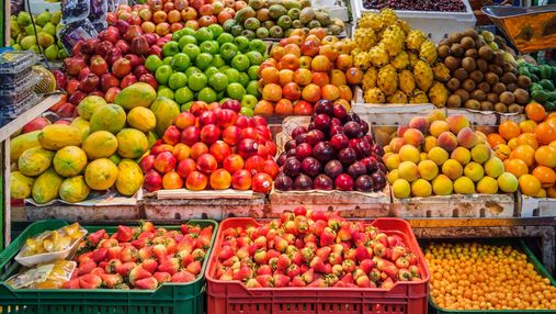 Яркие и цветные фрукты и овощи бесценны для здоровья женщин