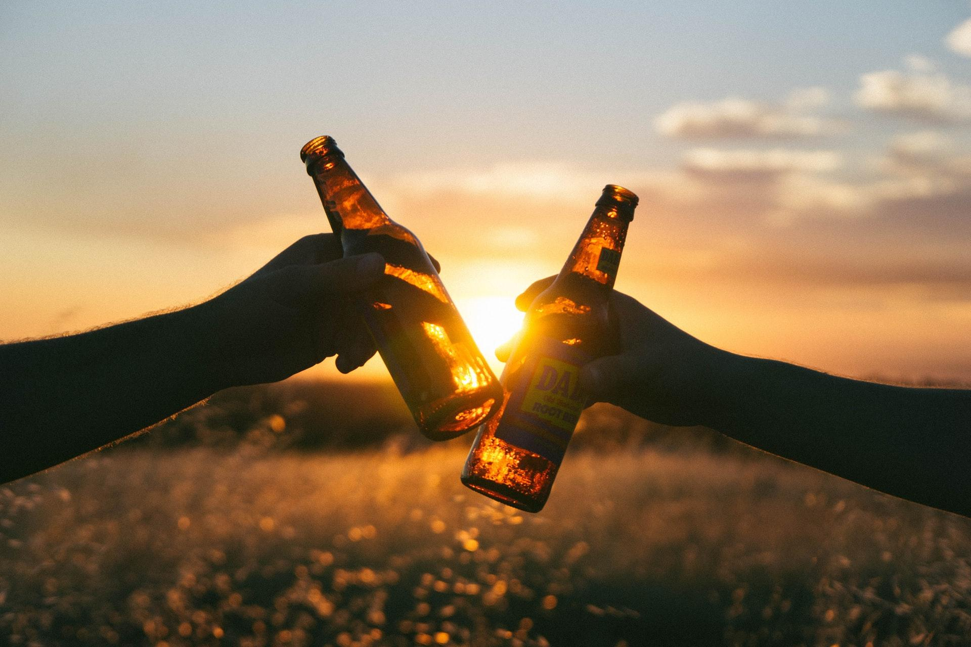 Чому алкоголь по-різному впливає на людей та подобається не всім - Здоровʼя 24