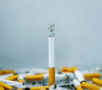 Почему сигареты с капсулами и ментолом опаснее обычных