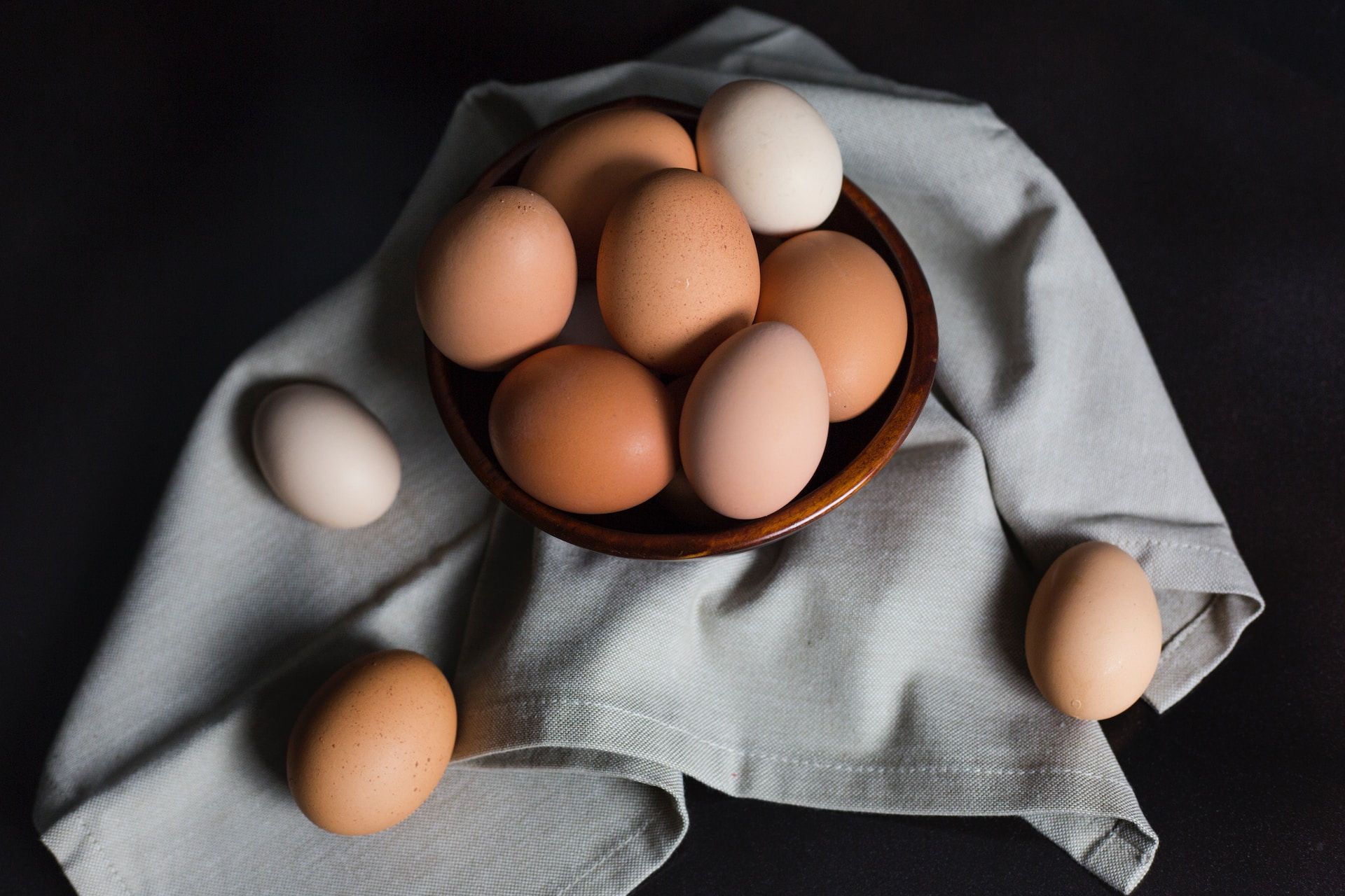 Нужно ли мыть яйца перед употреблением: нюансы, которые вы могли не знать
