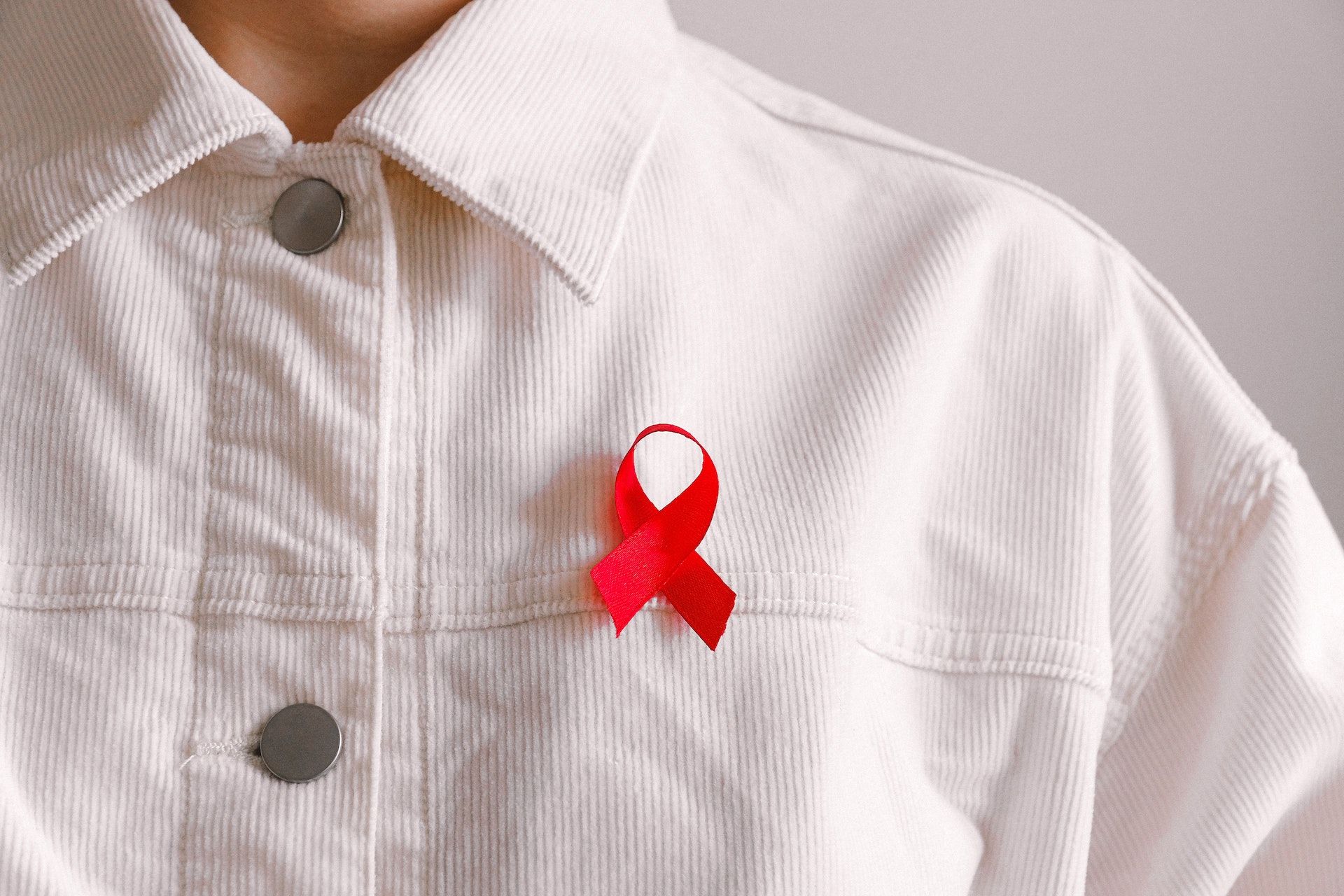 Шоста людина змогла повністю вилікуватись від ВІЛ - Здоровʼя 24