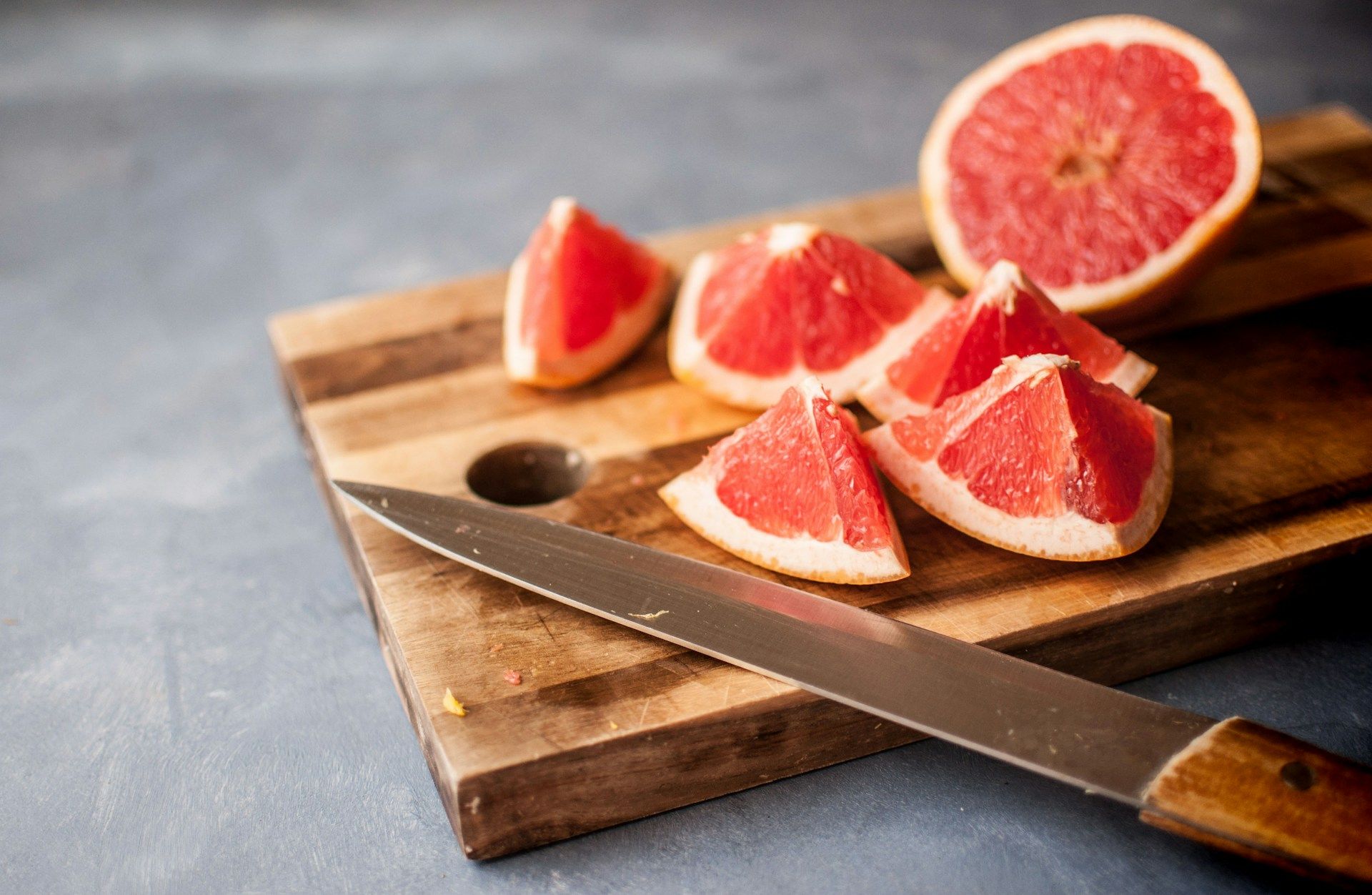 Навіть один - два ковтки: як грейпфрут або грейпфрутовий сік можуть стати отрутою - Здоровʼя 24