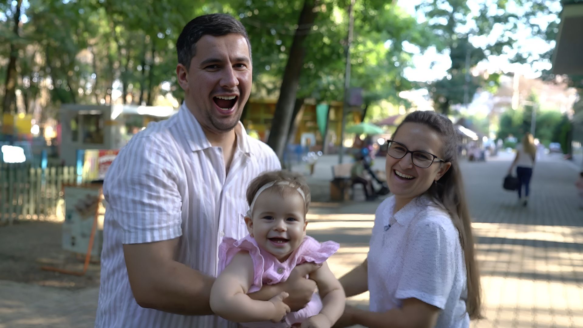 Лея Динник с родителями - Health 24 Лея Динник с родителями - Health 24