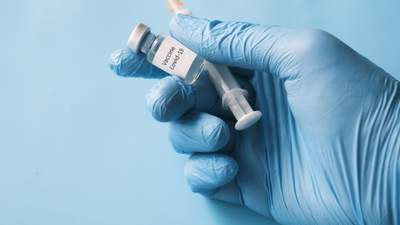 Як вакцина проти COVID-19 формує імунітет
