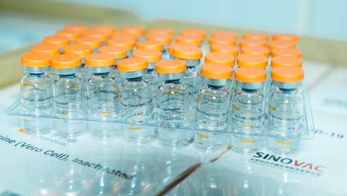 Дополнительная доза китайской вакцины Sinovac не защищает от штамма Омикрон