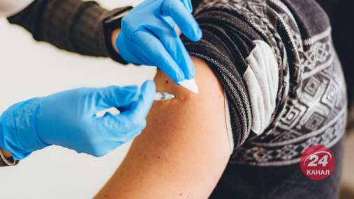 Темпы COVID-вакцинации в Украине: за сутки 70 тысяч человек получили прививки